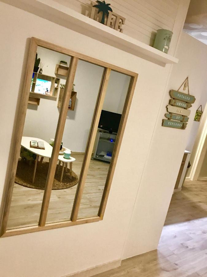 Magnifique Appartement En Front De Mer, Caneylles Roses Kültér fotó