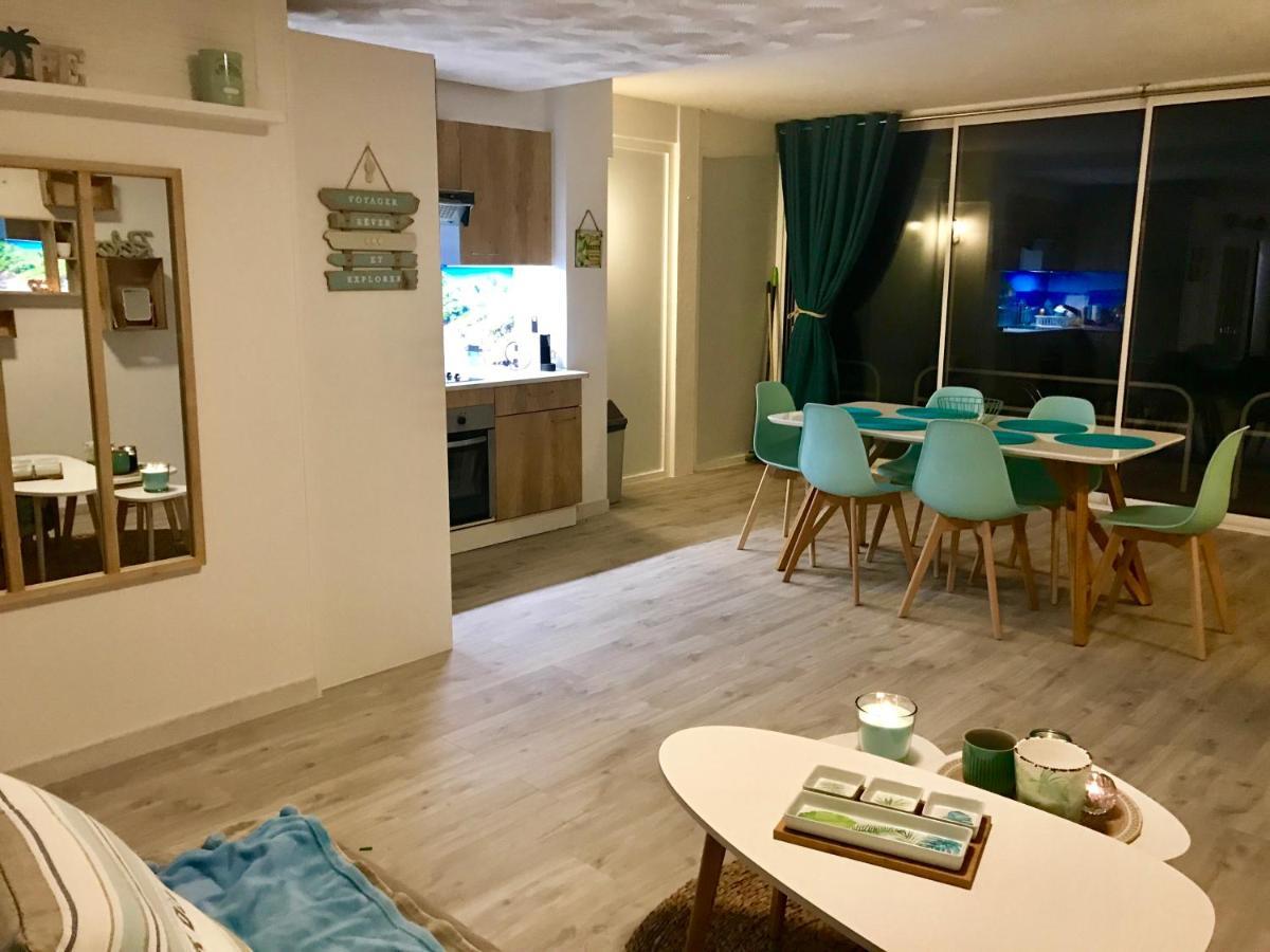 Magnifique Appartement En Front De Mer, Caneylles Roses Kültér fotó