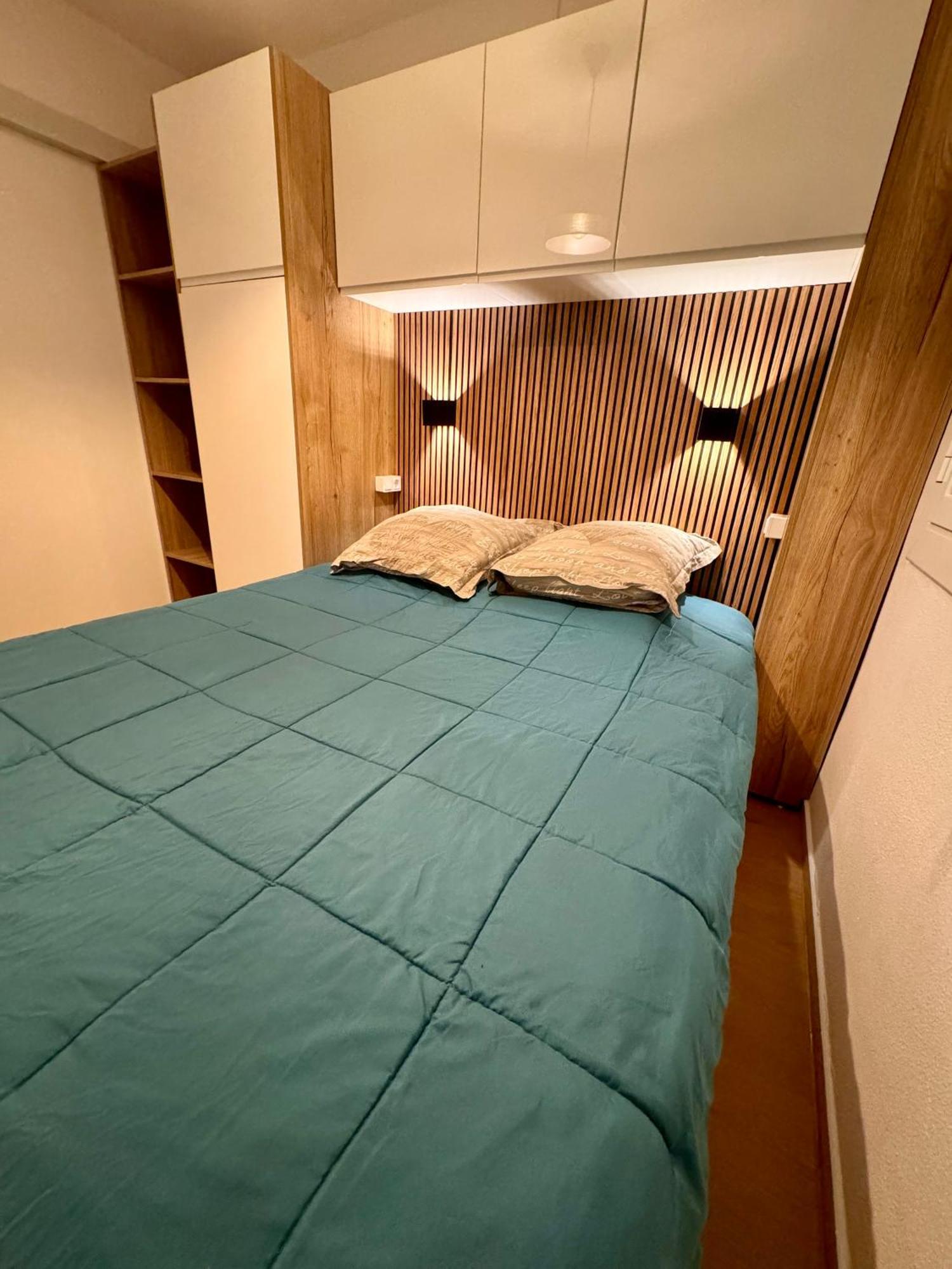 Magnifique Appartement En Front De Mer, Caneylles Roses Kültér fotó
