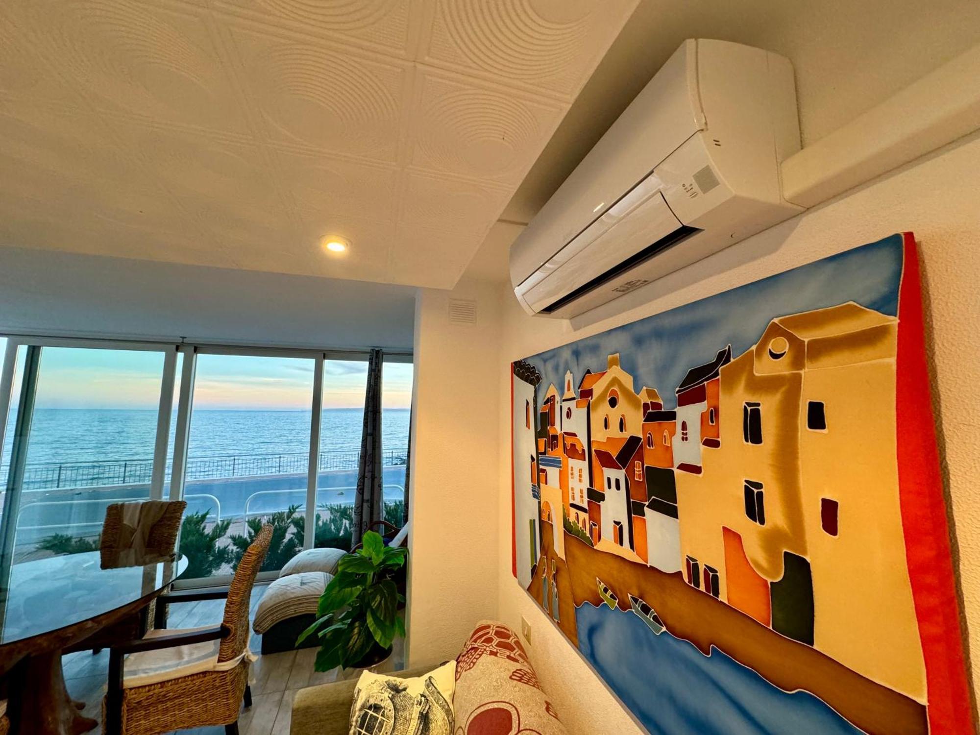 Magnifique Appartement En Front De Mer, Caneylles Roses Kültér fotó