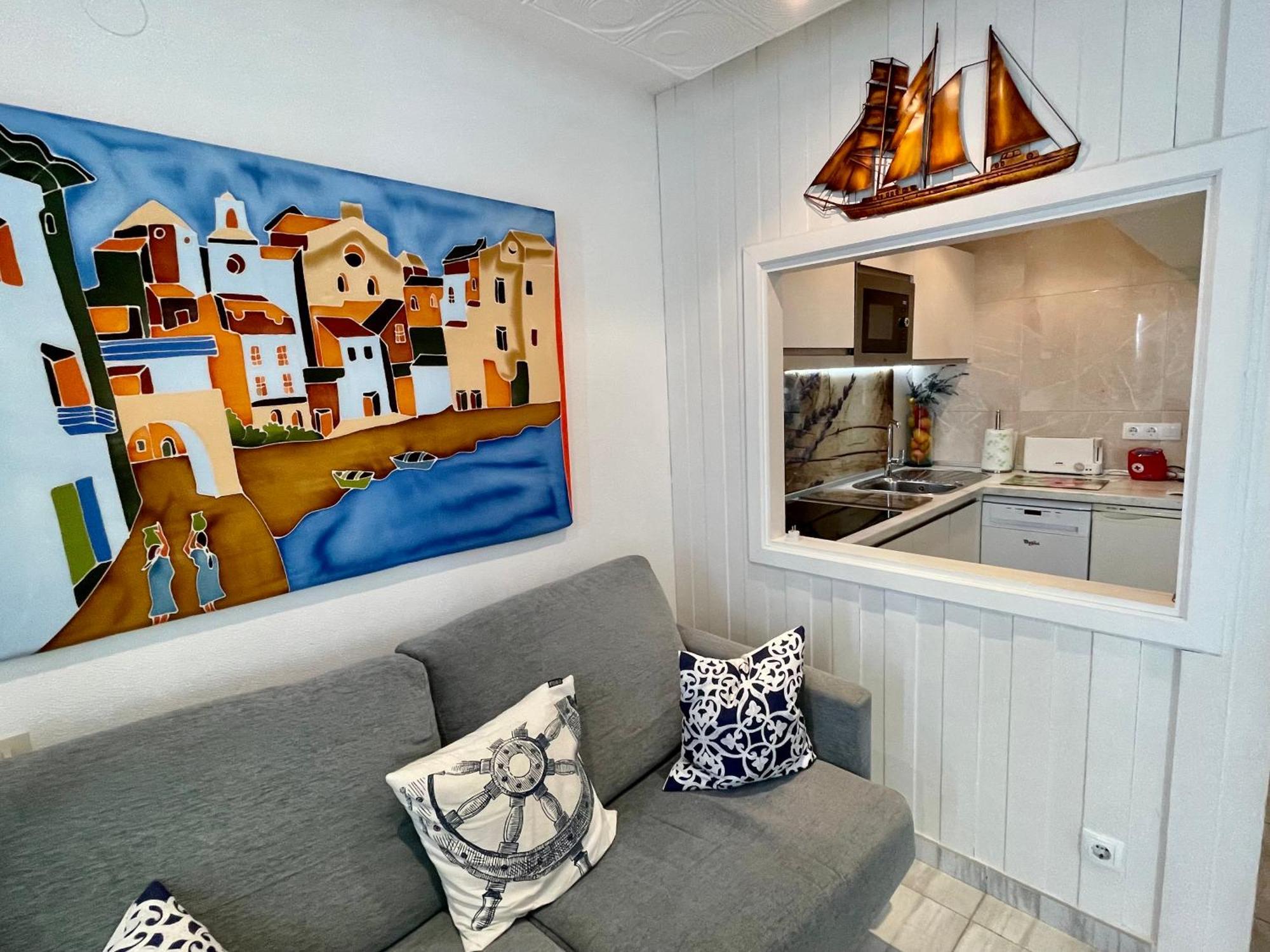 Magnifique Appartement En Front De Mer, Caneylles Roses Kültér fotó