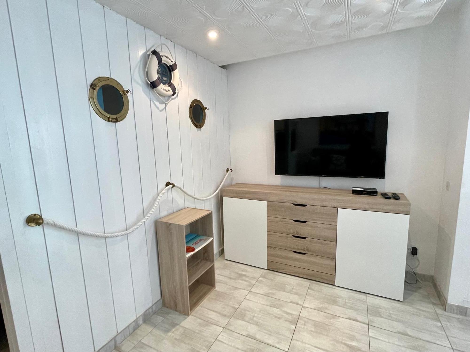 Magnifique Appartement En Front De Mer, Caneylles Roses Kültér fotó
