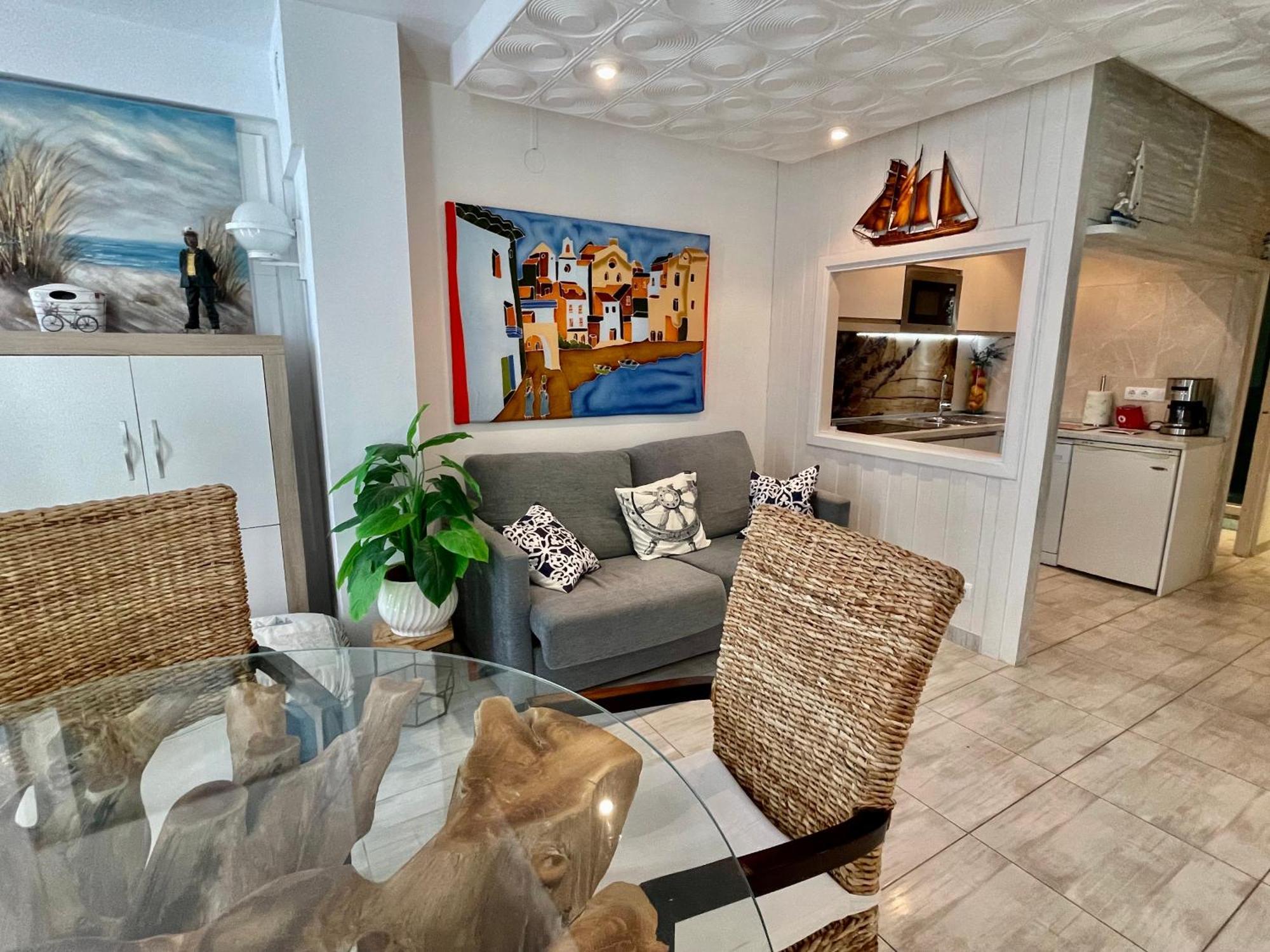 Magnifique Appartement En Front De Mer, Caneylles Roses Kültér fotó